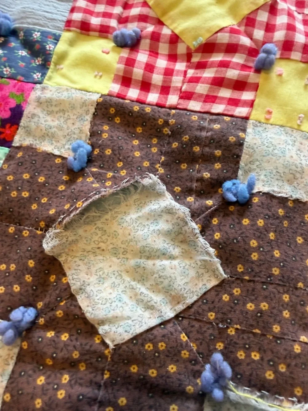 Vintage Hand Stitched Multicolor Patchwork Quilt - Cutter Quilt